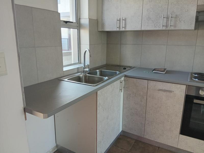 To Let 2 Bedroom Property for Rent in Uitzicht Western Cape